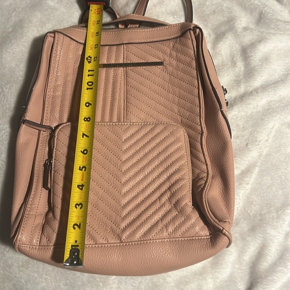Pink Steve Madden light pink backpack purse handbag tote hands free - Picture 1 of 8